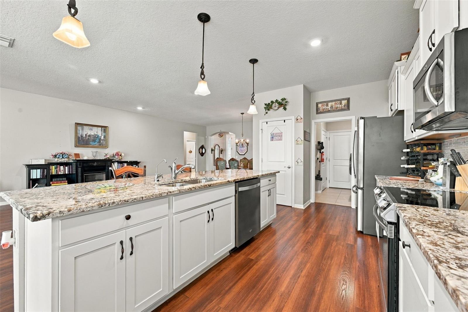 13344 Waterleaf Garden Cir Property Photo 7