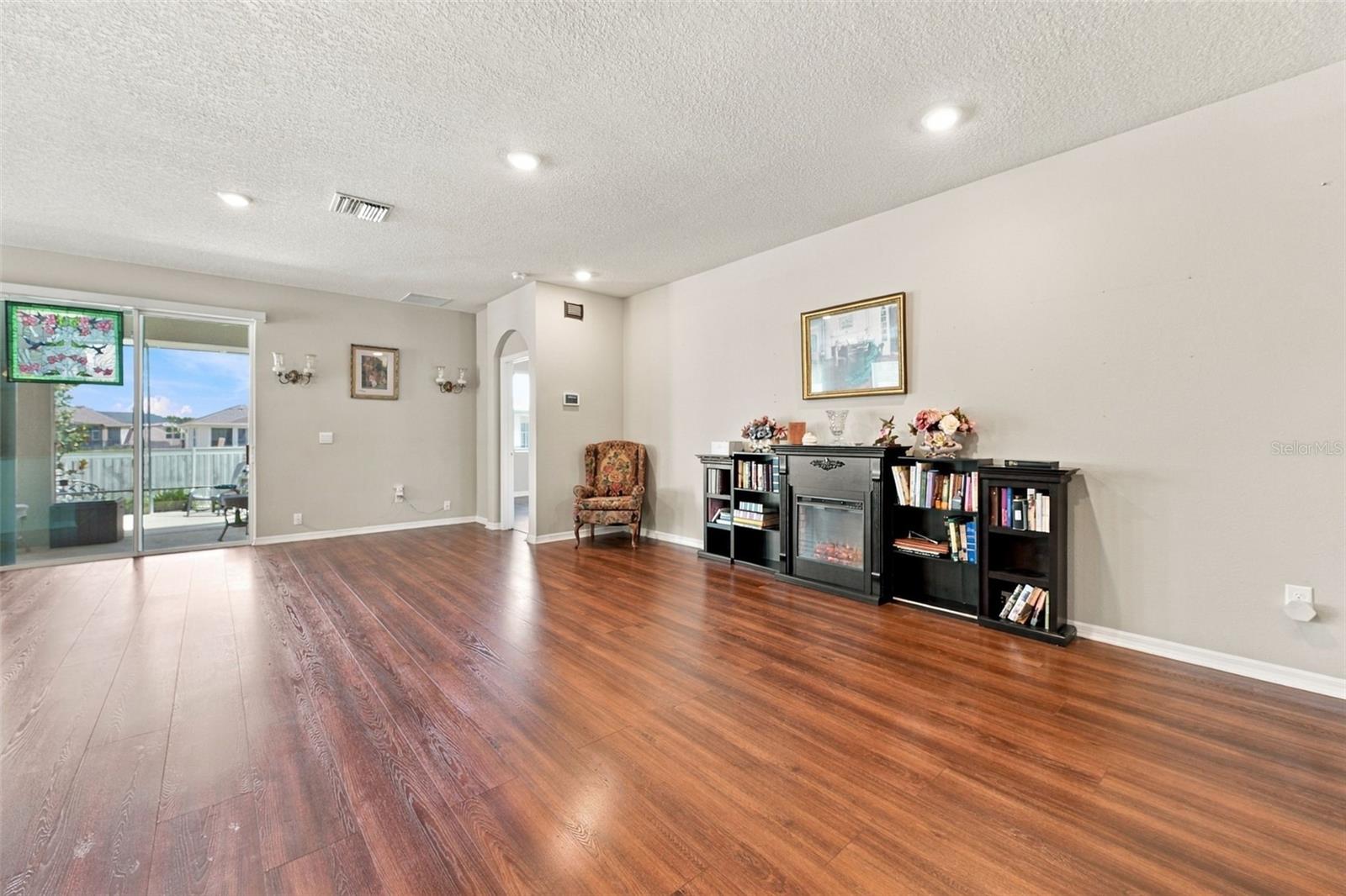 13344 Waterleaf Garden Cir Property Photo 17