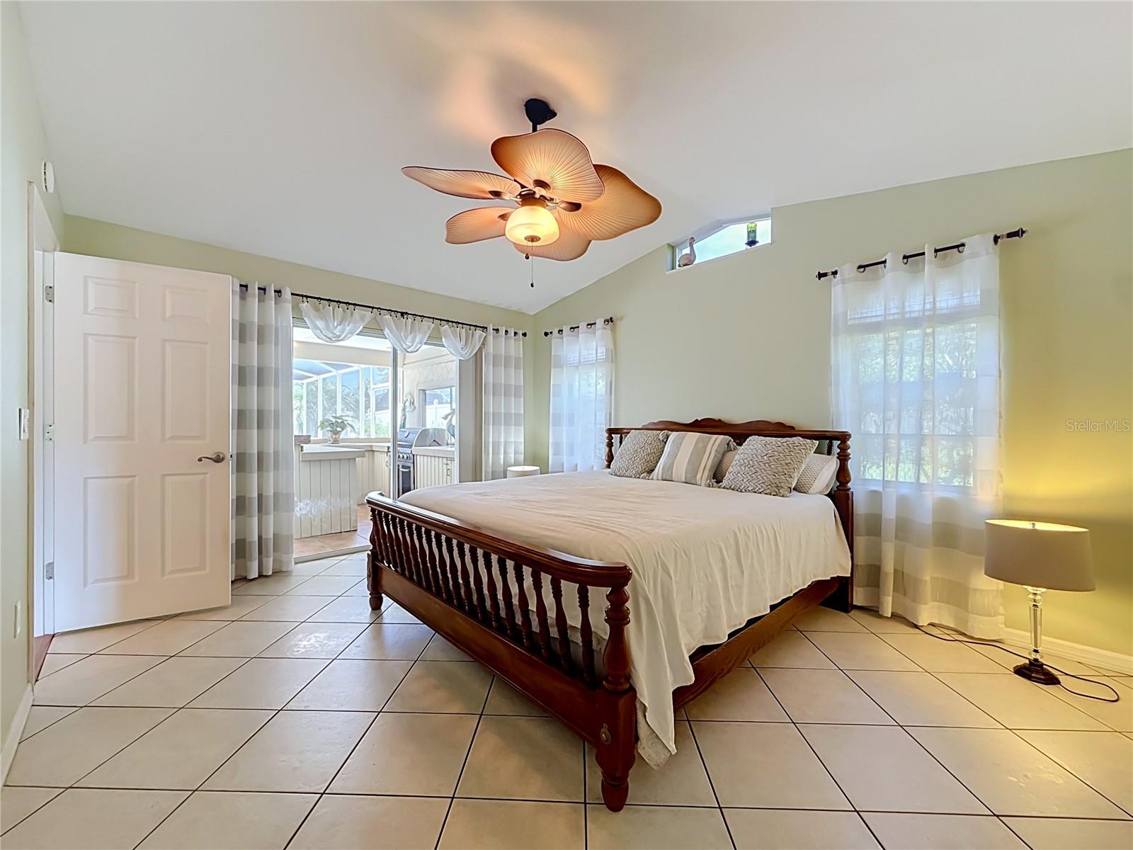 10440 Norvell Rd Property Photo 35
