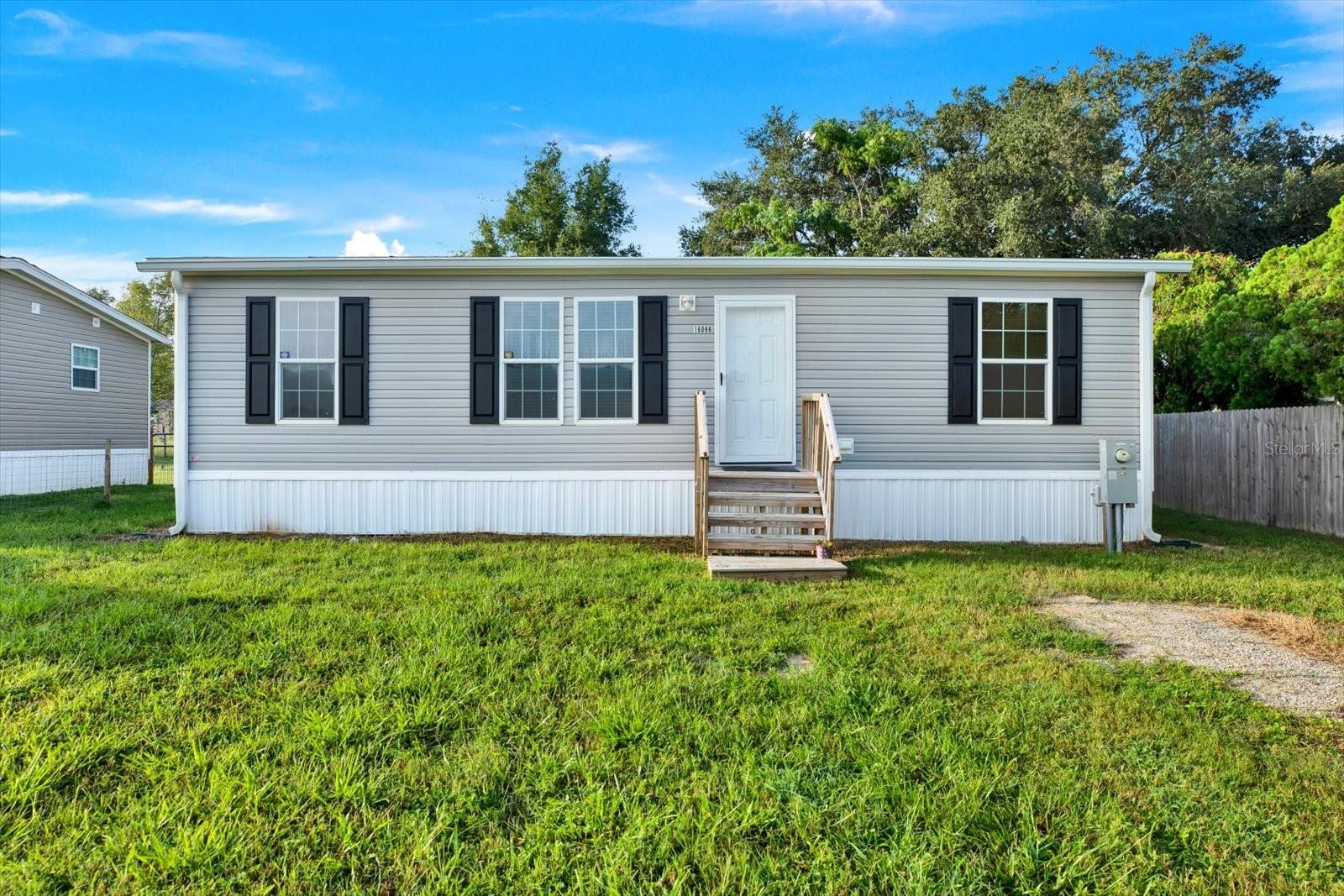 16066 Narrow St Property Photo 1