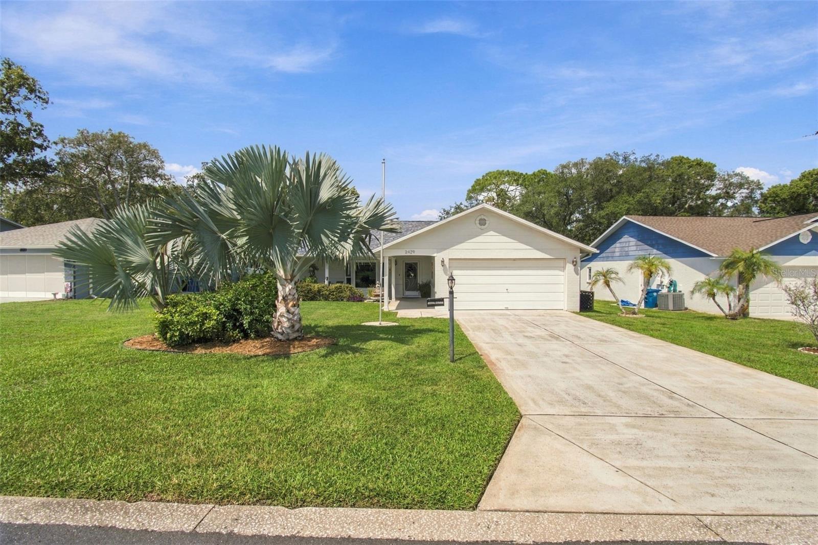 2429 Birdie Ln Property Photo 4
