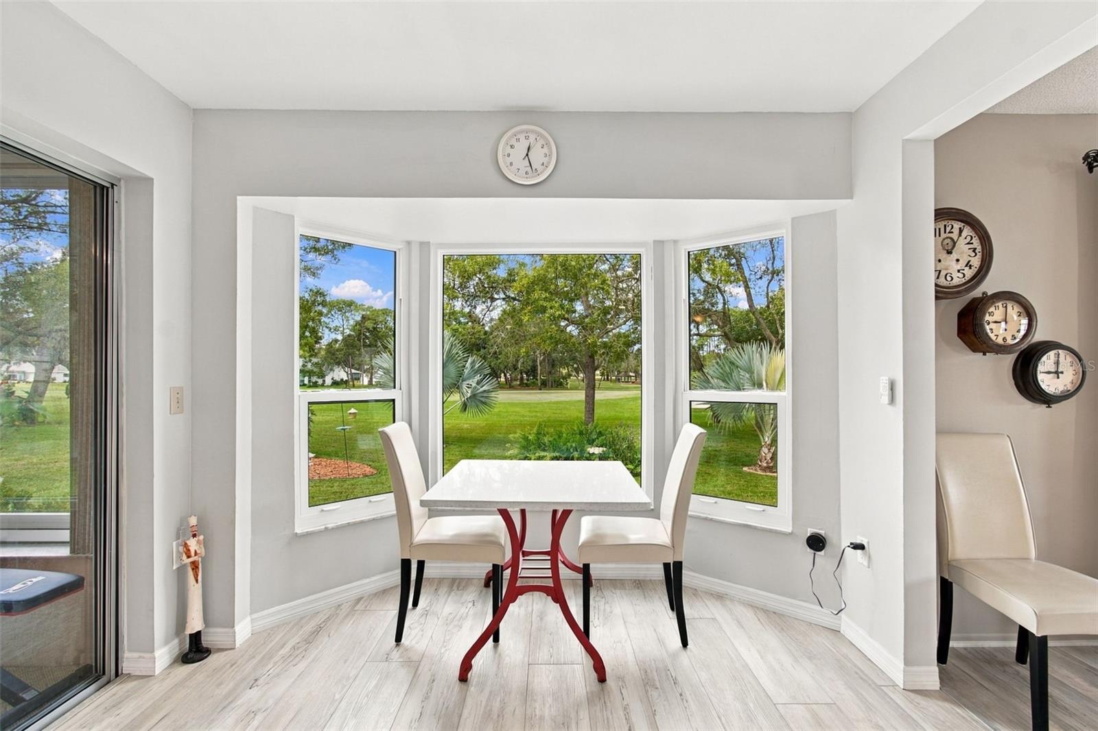 2429 Birdie Ln Property Photo 15