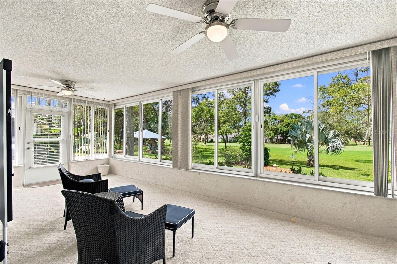 2429 Birdie Ln Property Photo 18