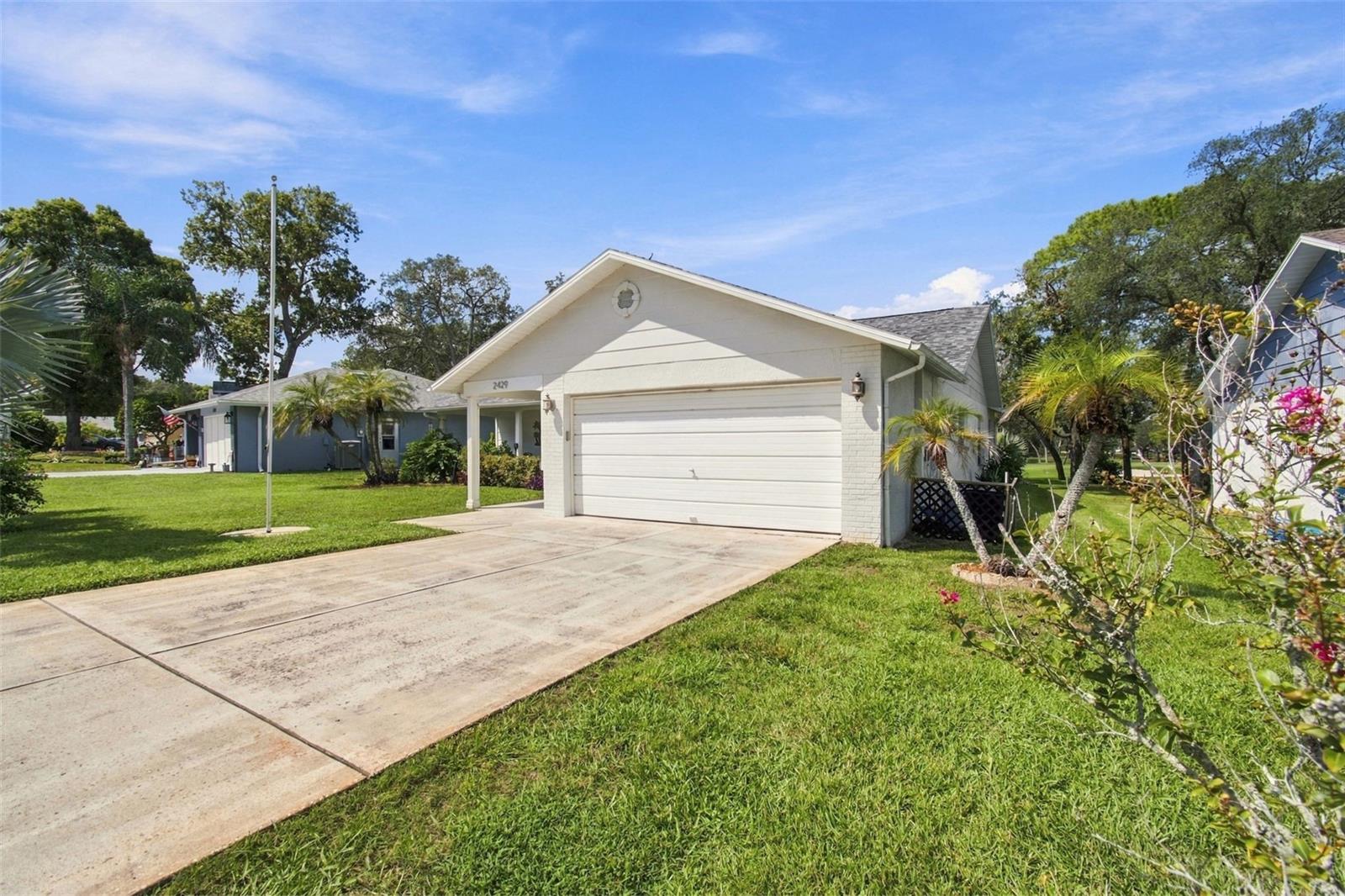 2429 Birdie Ln Property Photo 34