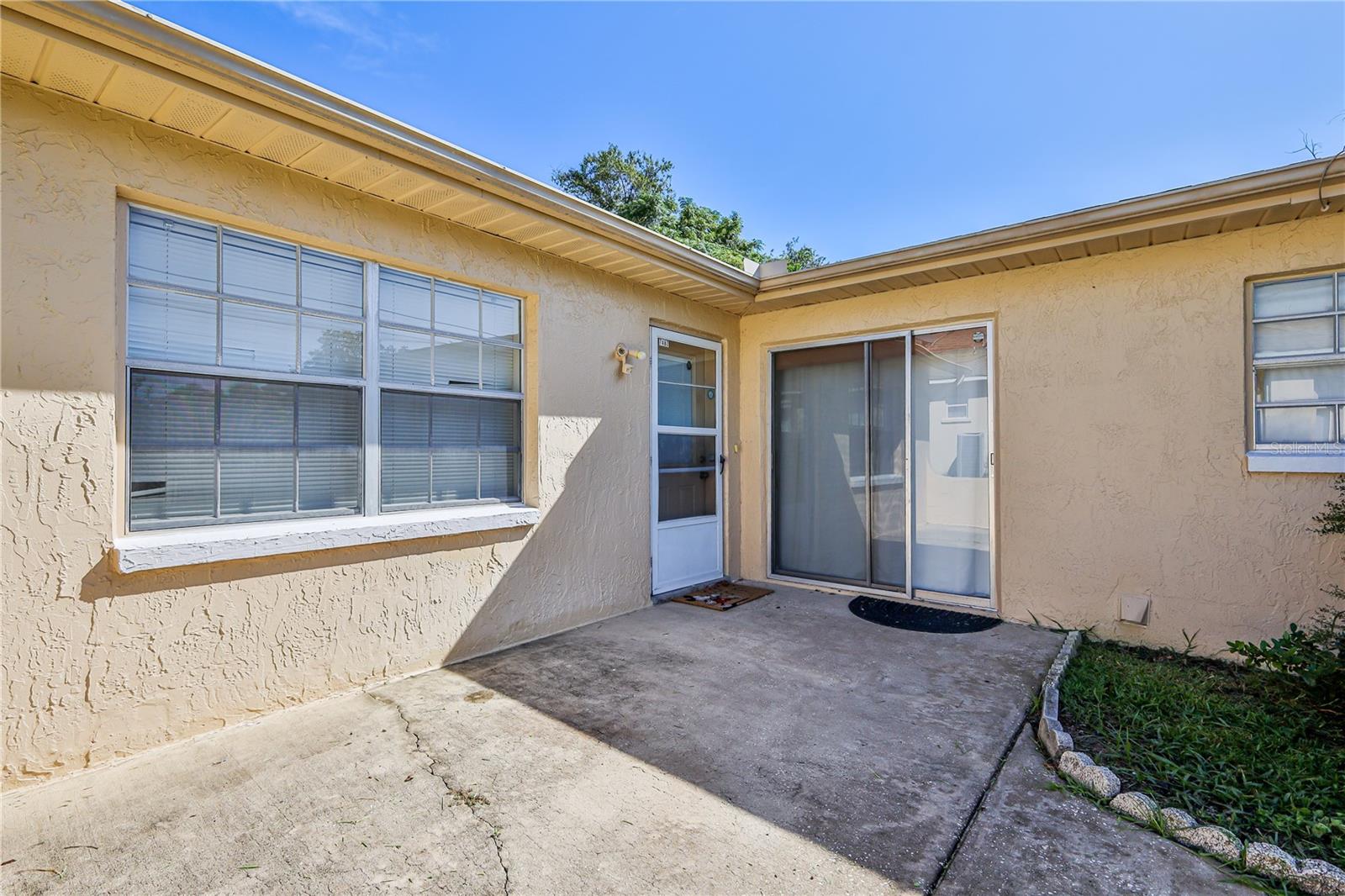7487 Canterbury St Property Photo 8
