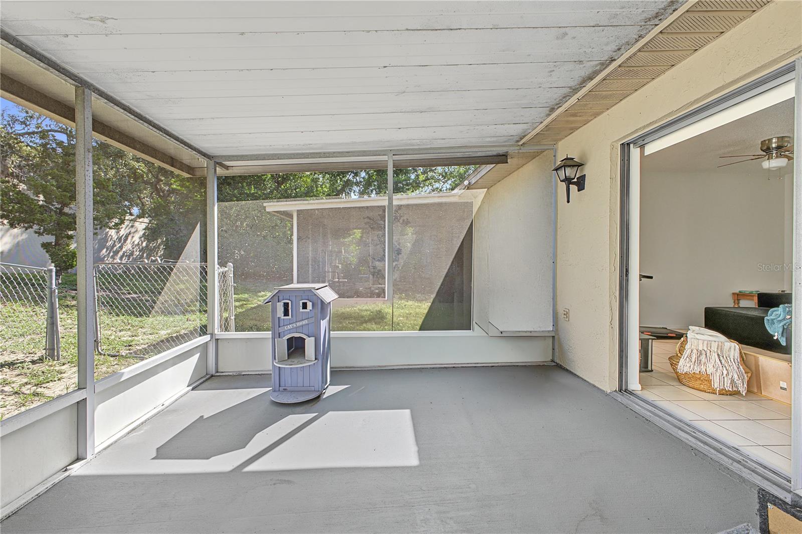 7487 Canterbury St Property Photo 25