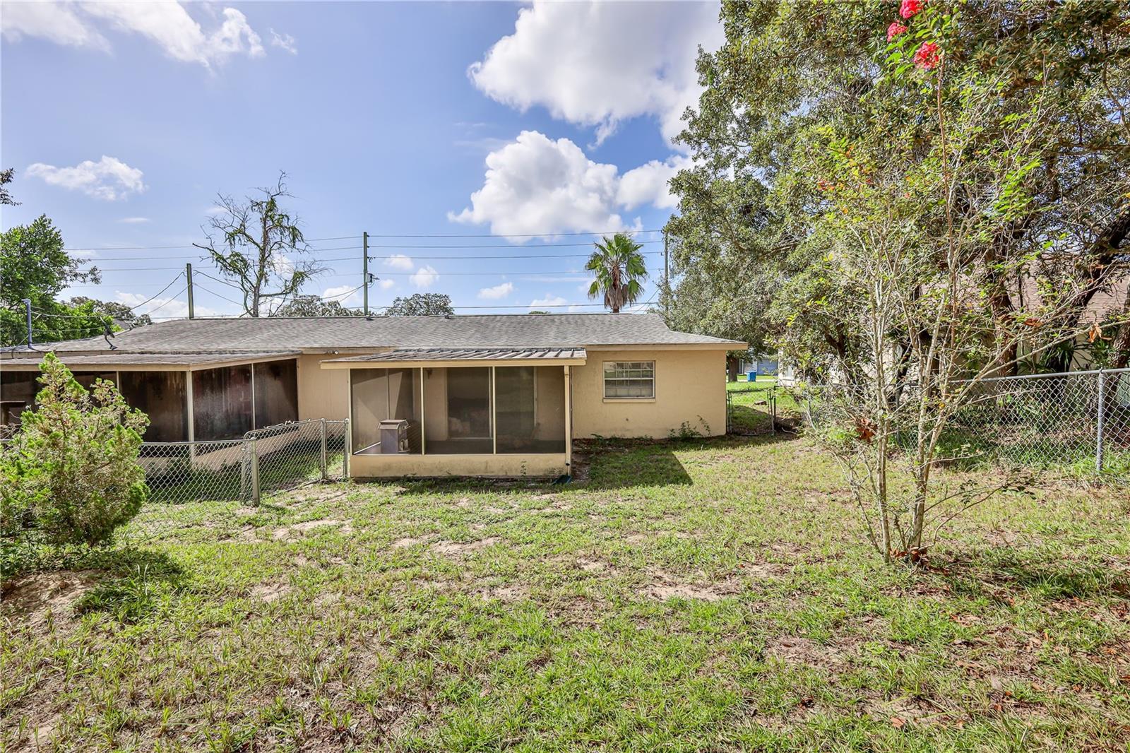 7487 Canterbury St Property Photo 28