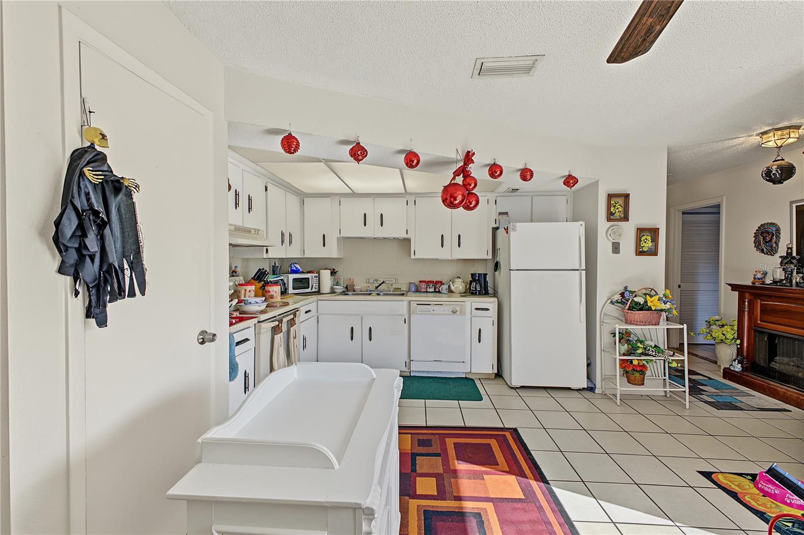 7487 Canterbury St Property Photo 35