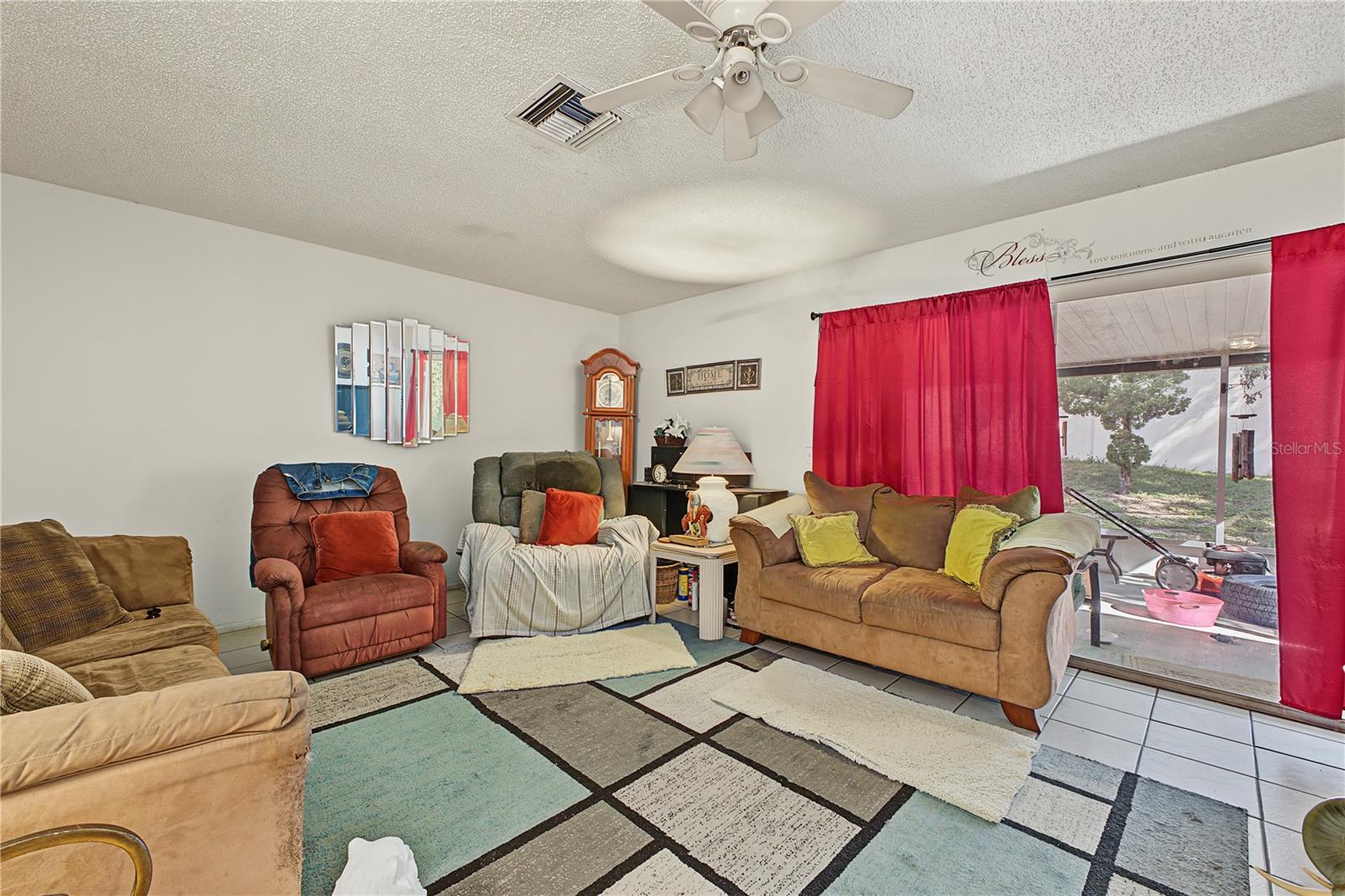 7487 Canterbury St Property Photo 42