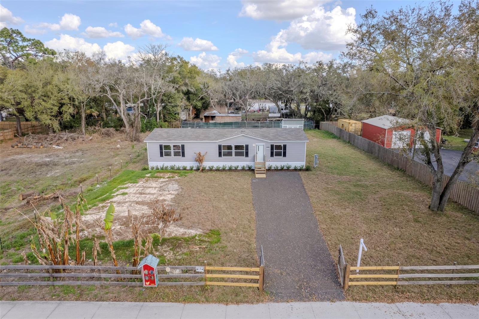12396 Hicks Rd Property Photo 13
