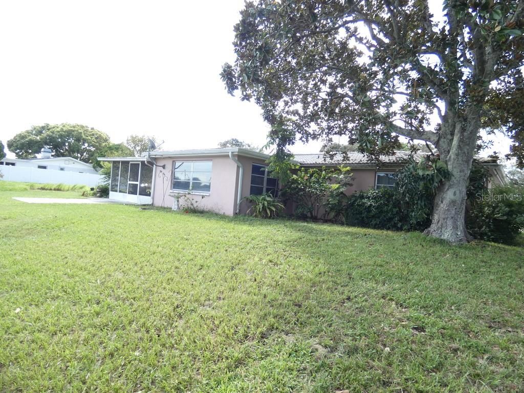7207 Ashwood Dr Property Photo 25
