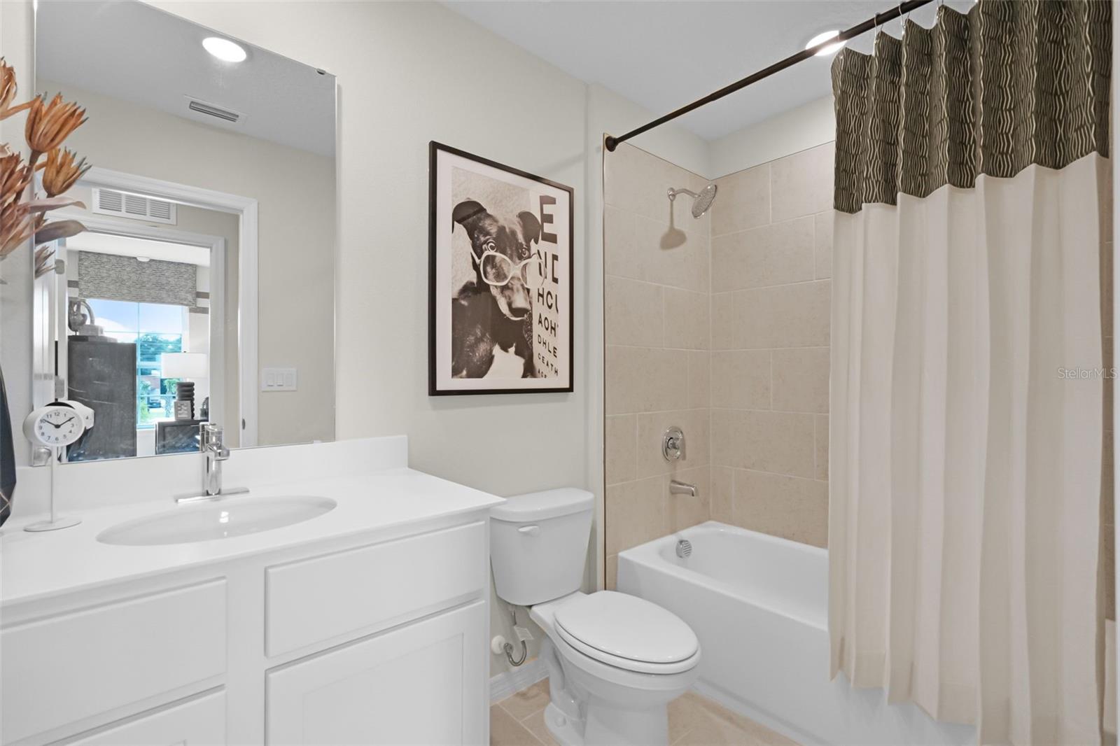689 Florida Elm Ct Property Photo 16