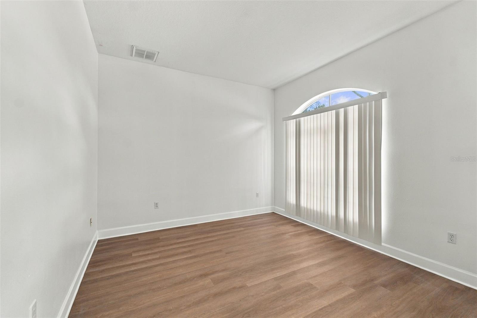5701 Brackenwood Dr Property Photo 27