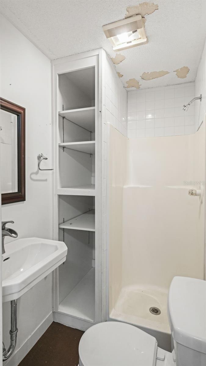 9328 Fred St Property Photo 40