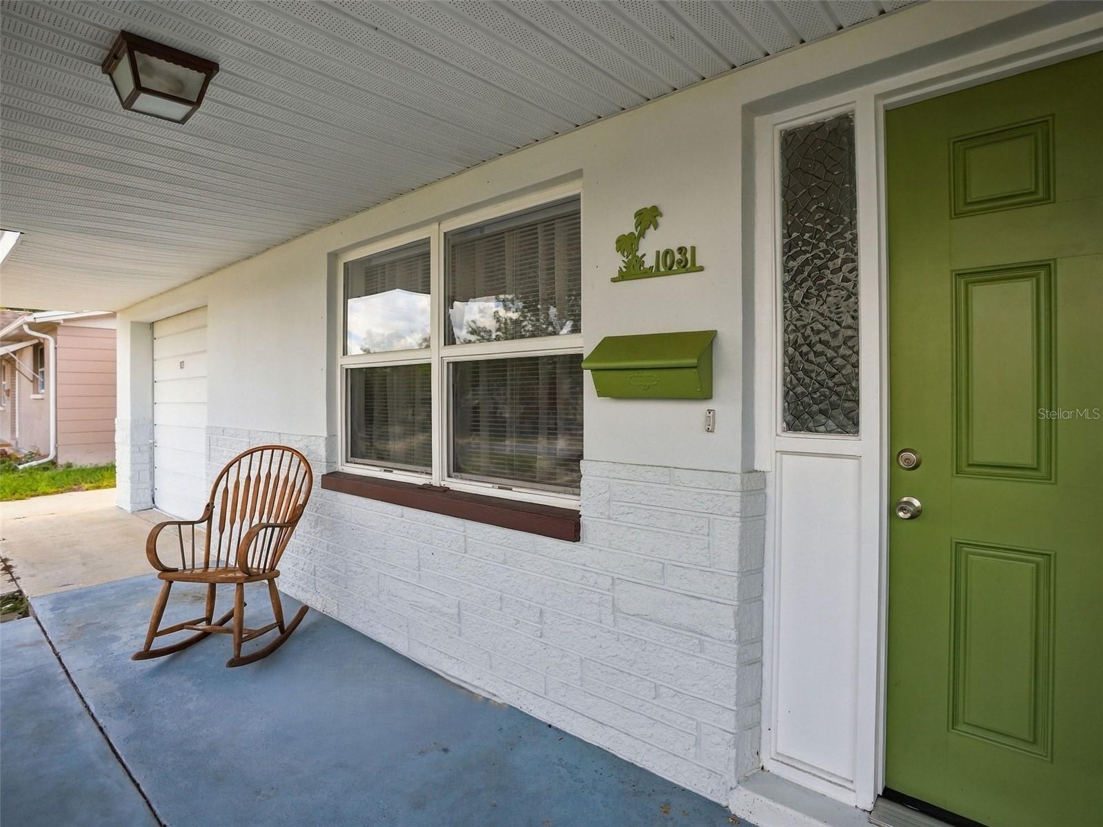 1031 Classic Dr Property Photo 5