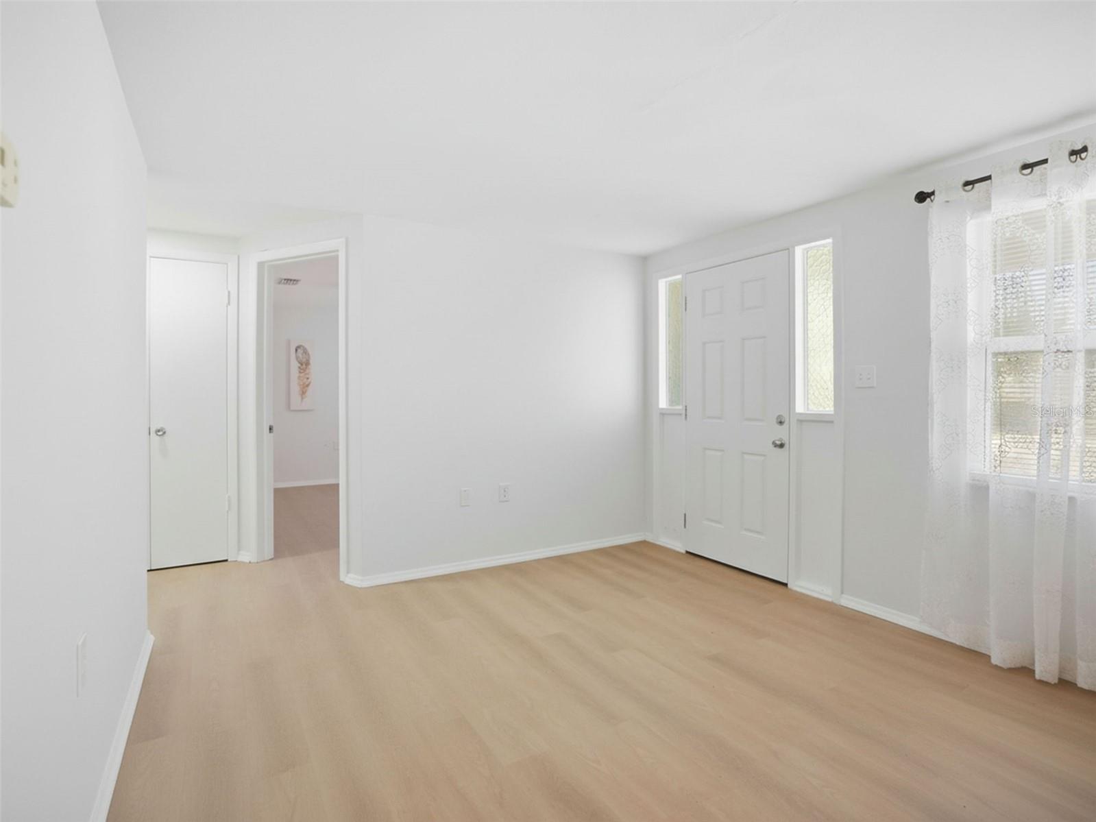 1031 Classic Dr Property Photo 9