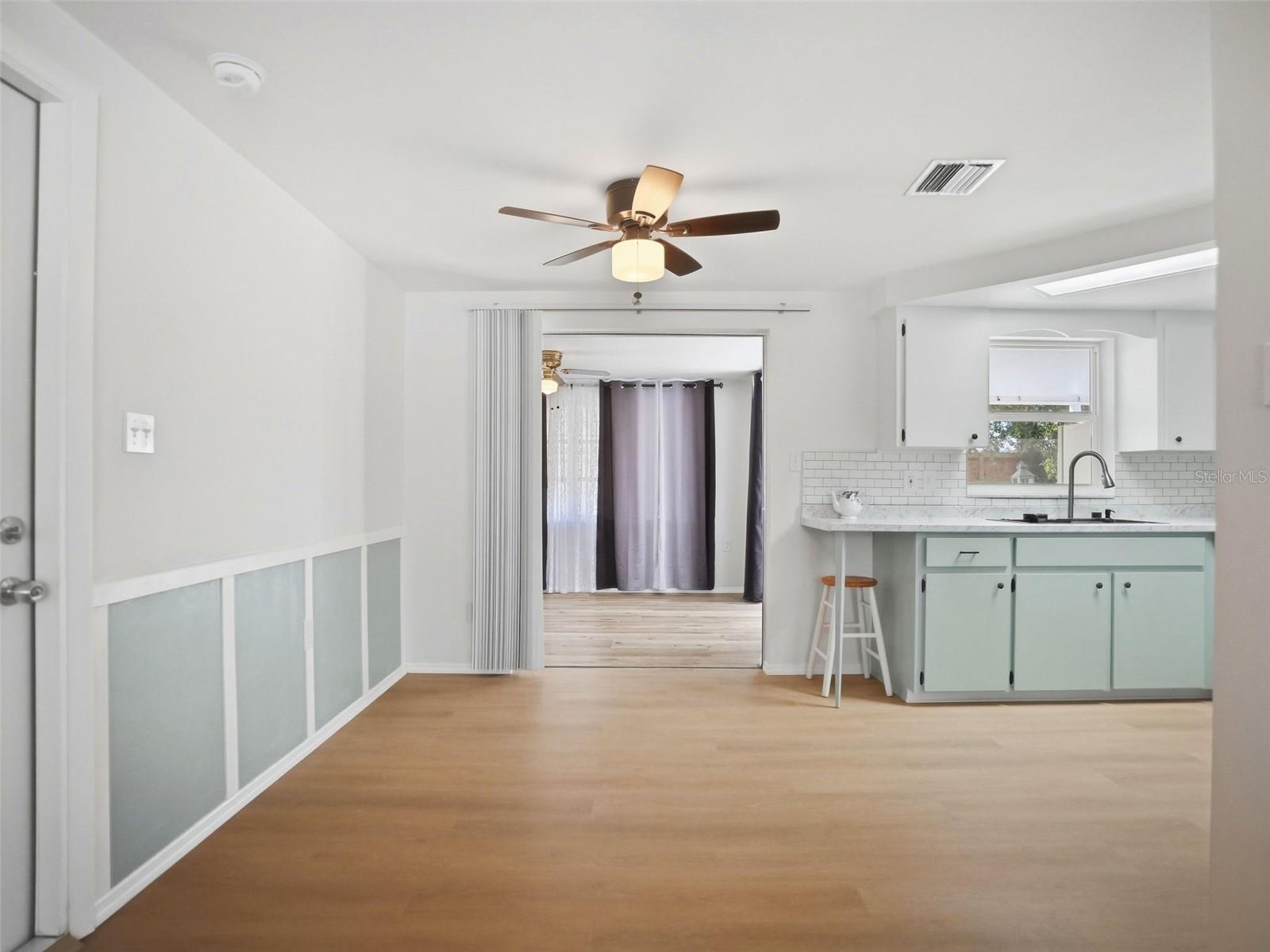 1031 Classic Dr Property Photo 13