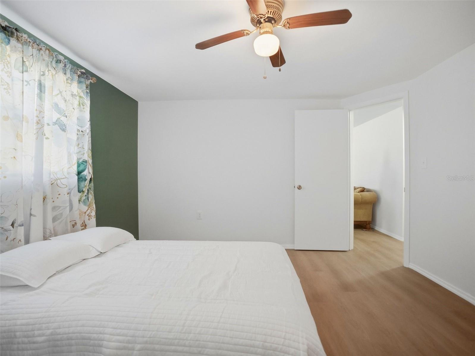 1031 Classic Dr Property Photo 24