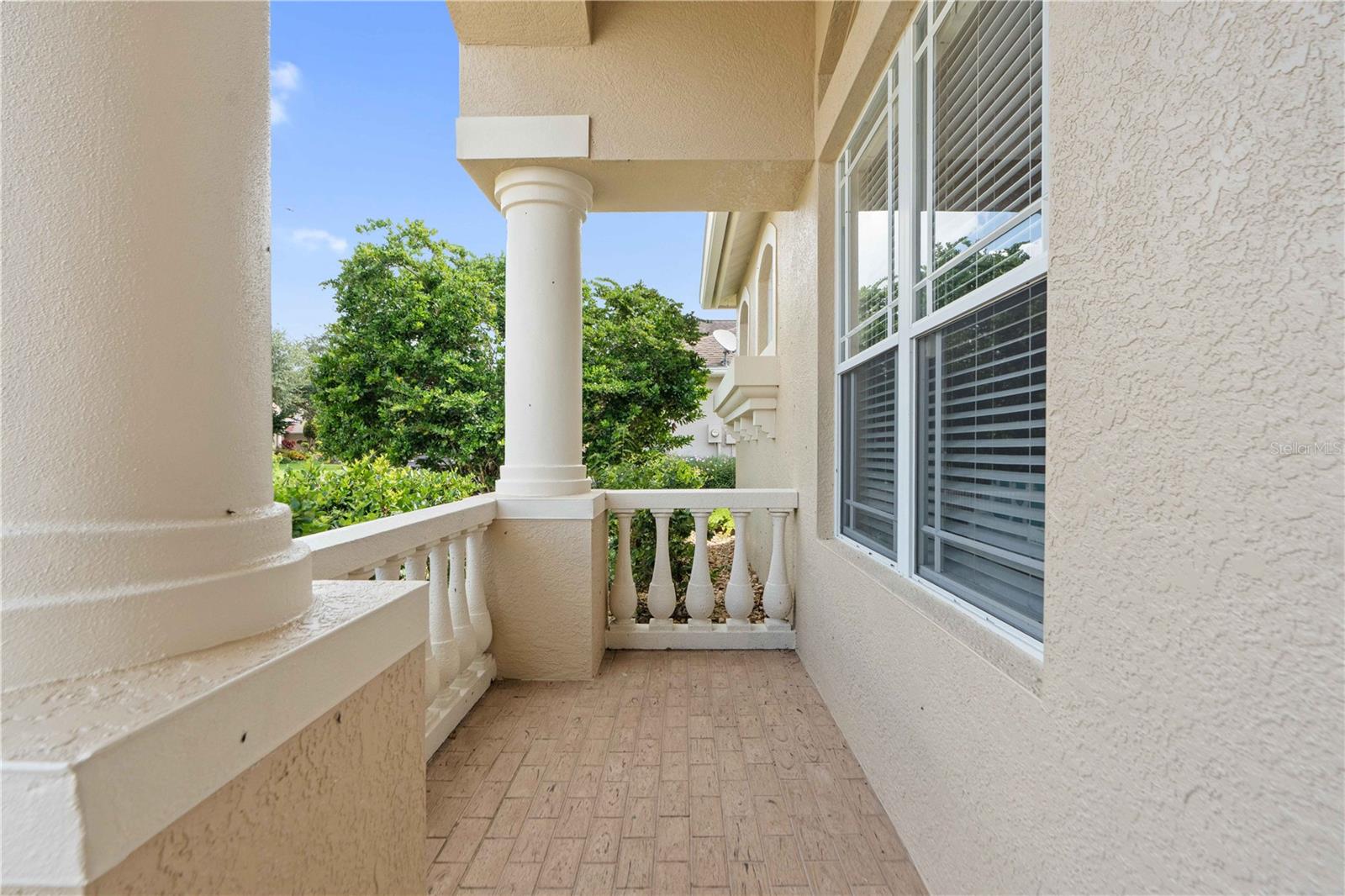 30406 Colehaven Ct Property Photo 5