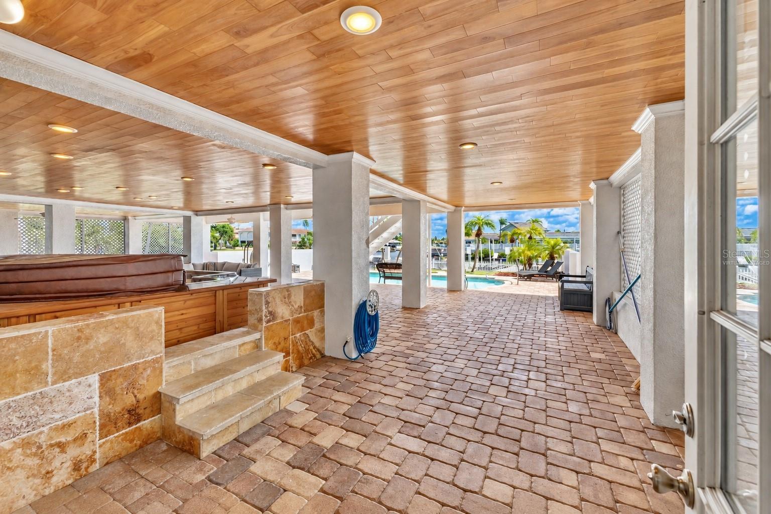 5226 Westshore Dr Property Photo 44