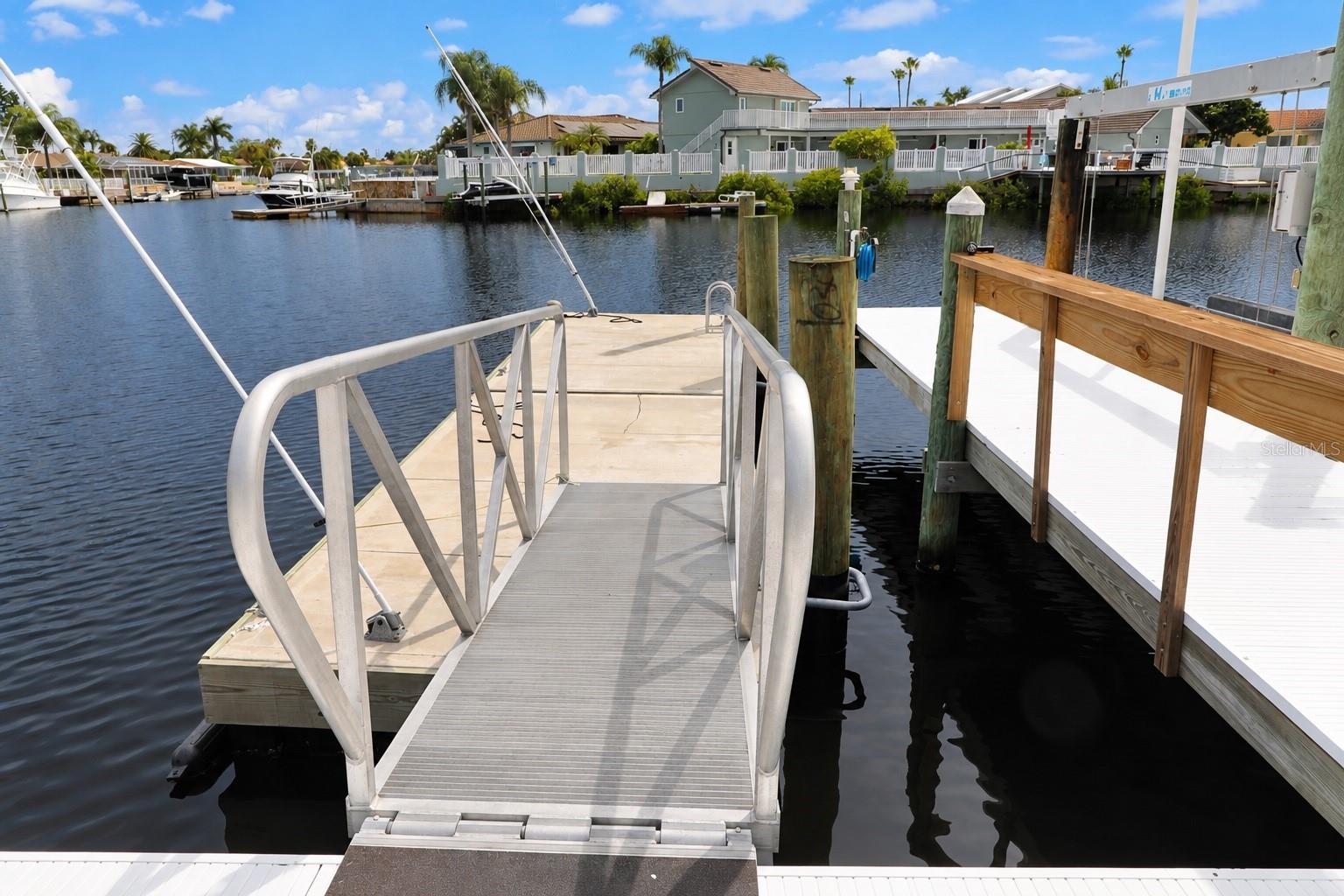 5226 Westshore Dr Property Photo 57