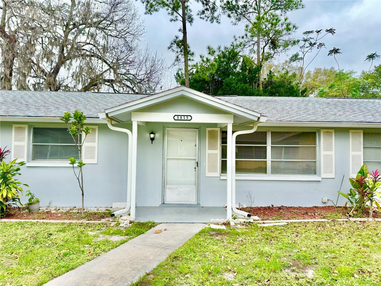 5815 Dailey Ln Property Photo 2