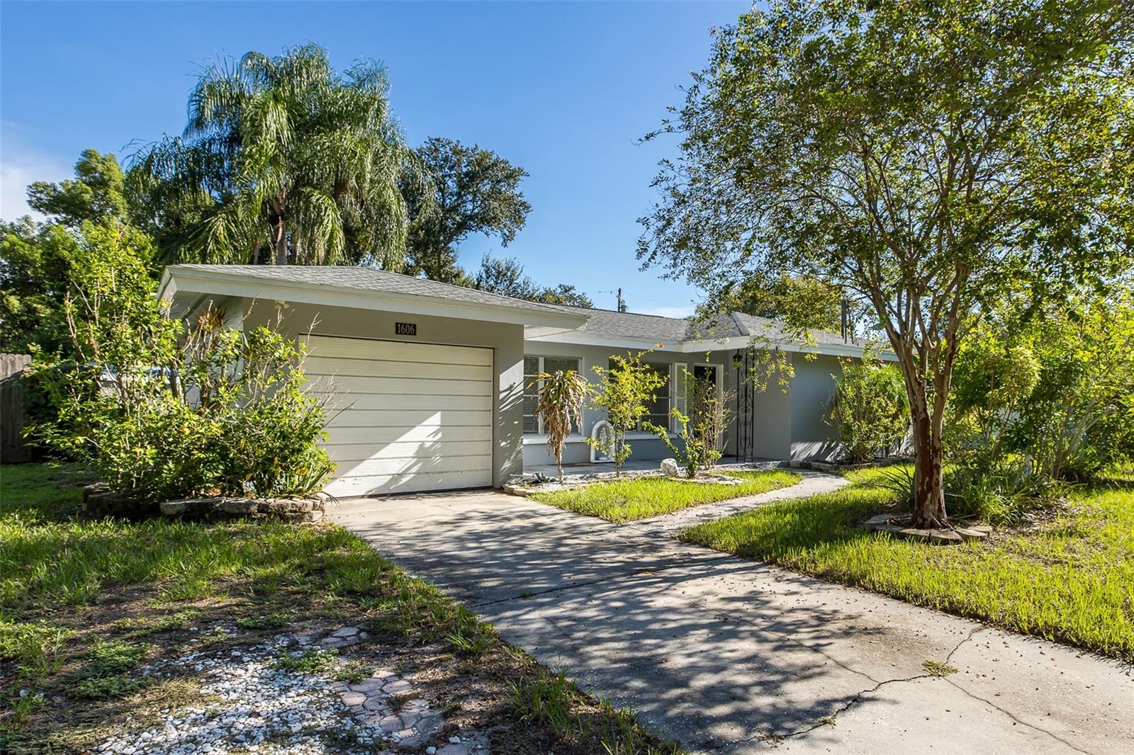 1606 Fruitwood Dr Property Photo