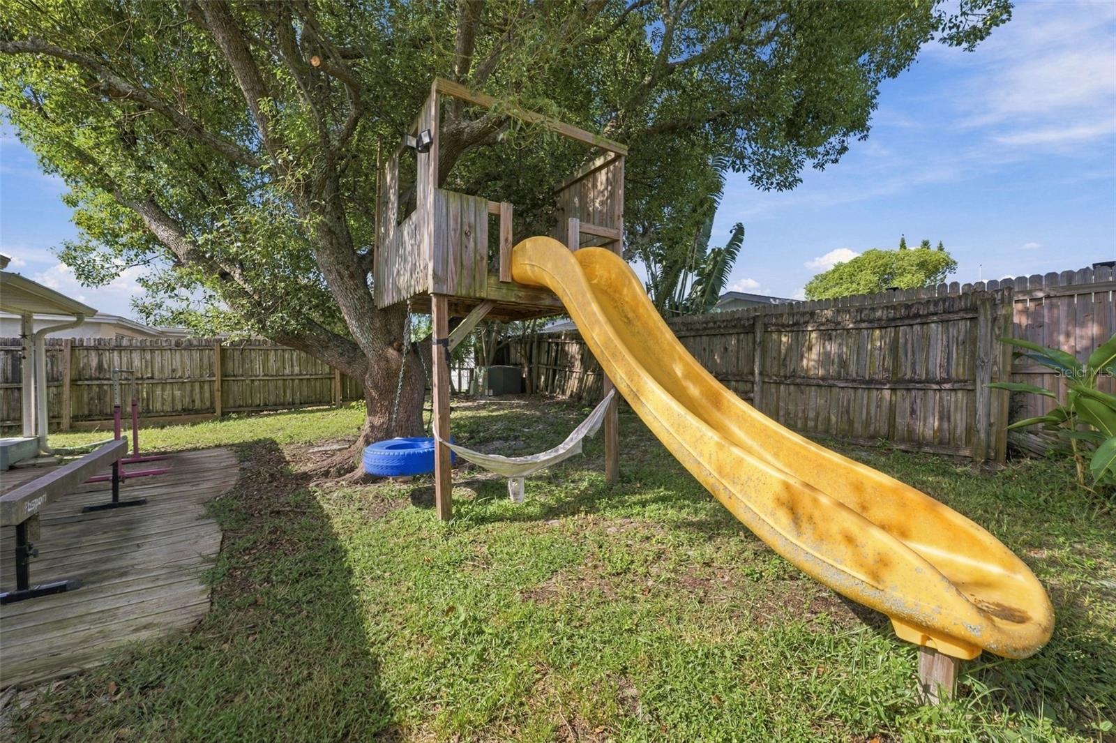 10025 Sleepy Hollow Ln Property Photo 25