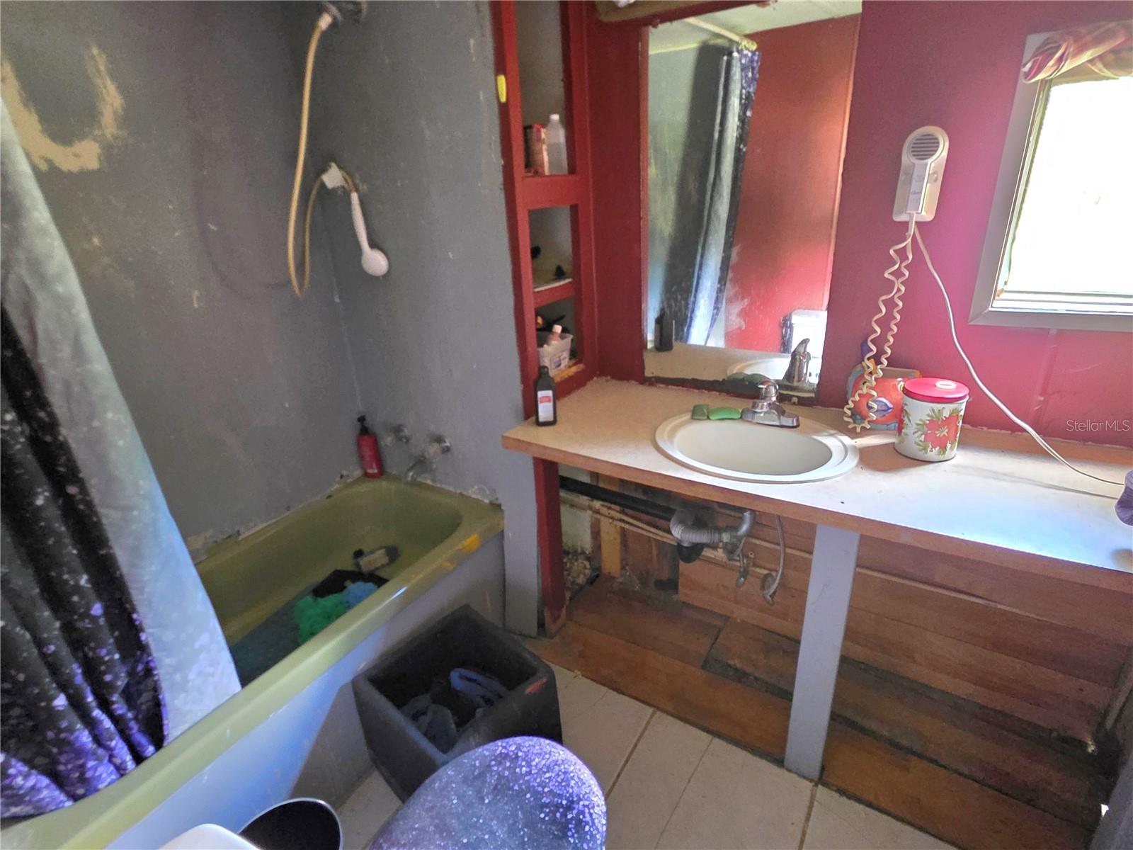 24444 Casey Rd Property Photo 6