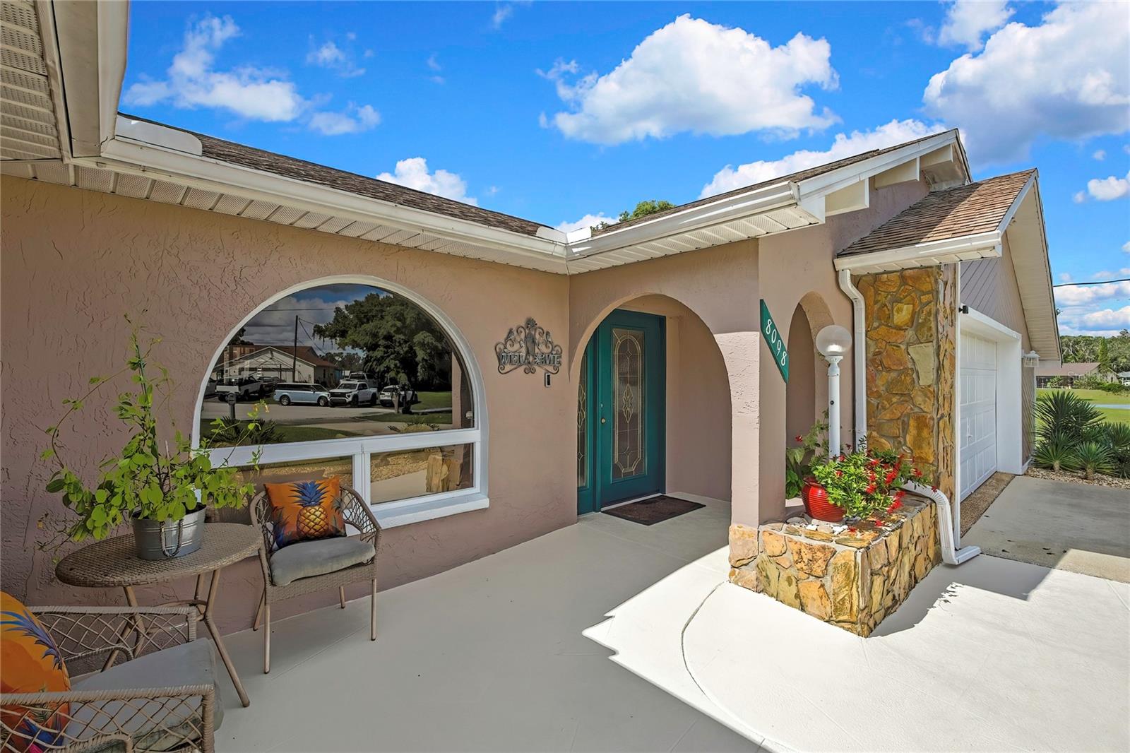 8098 Shorecrest Ct Property Photo 8