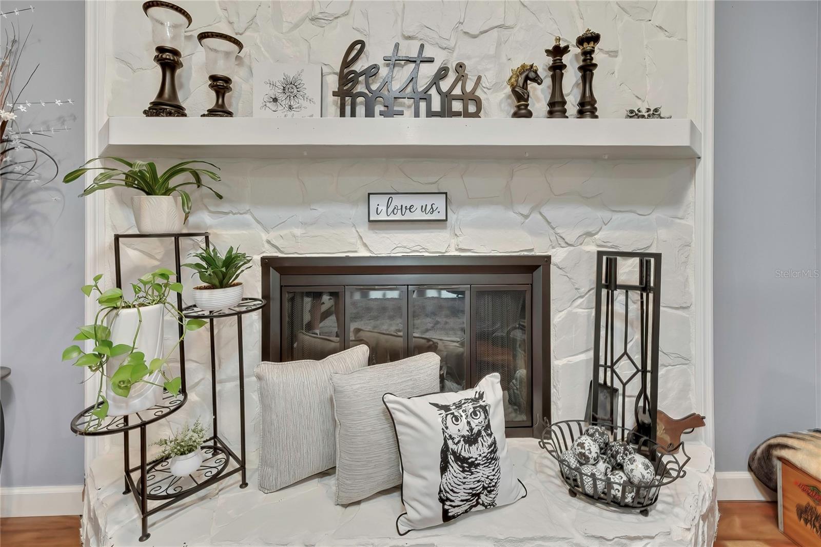 8098 Shorecrest Ct Property Photo 18