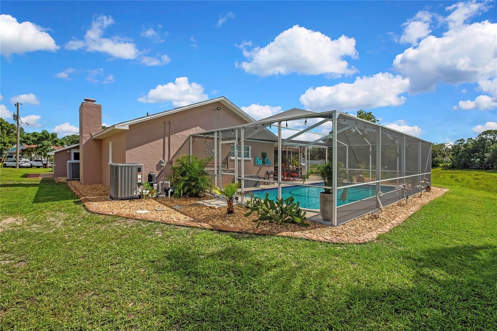 8098 Shorecrest Ct Property Photo 44