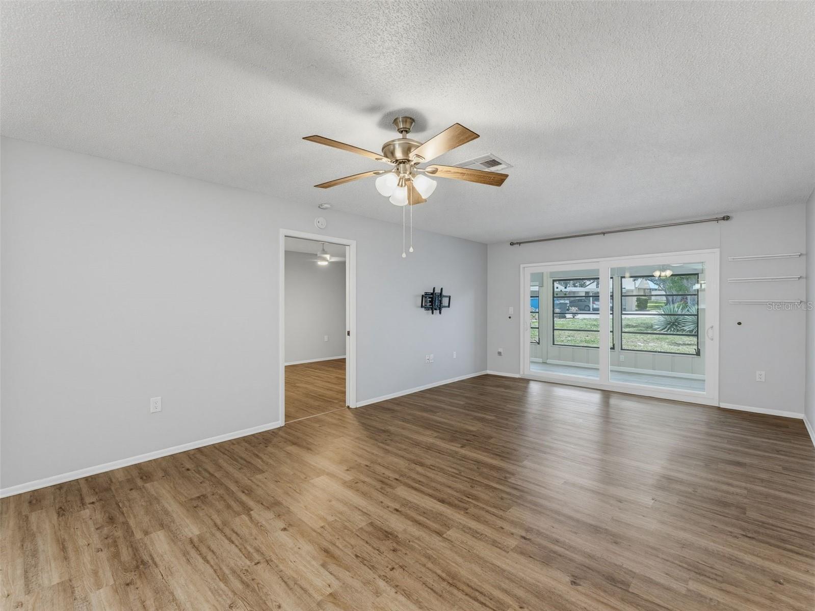8330 High Point Cir #6 Property Photo 40