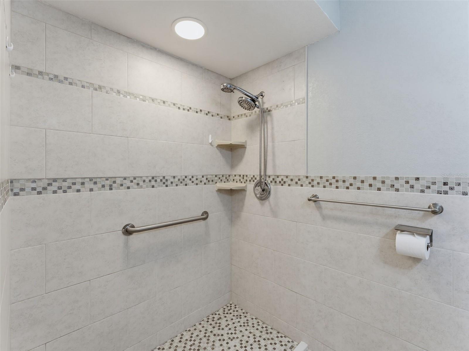 8330 High Point Cir #6 Property Photo 54