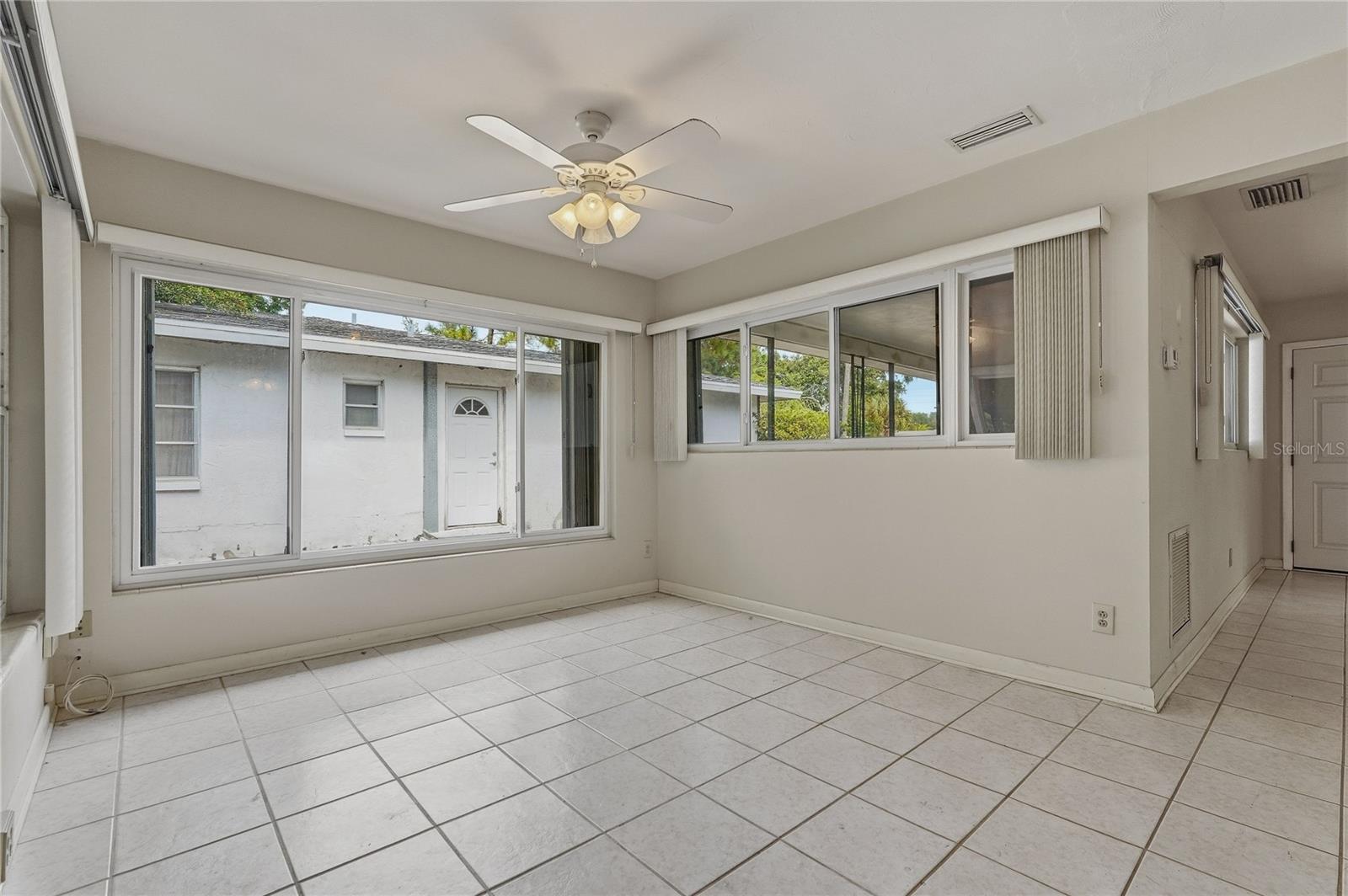 1632 San Mateo Dr Property Photo 15