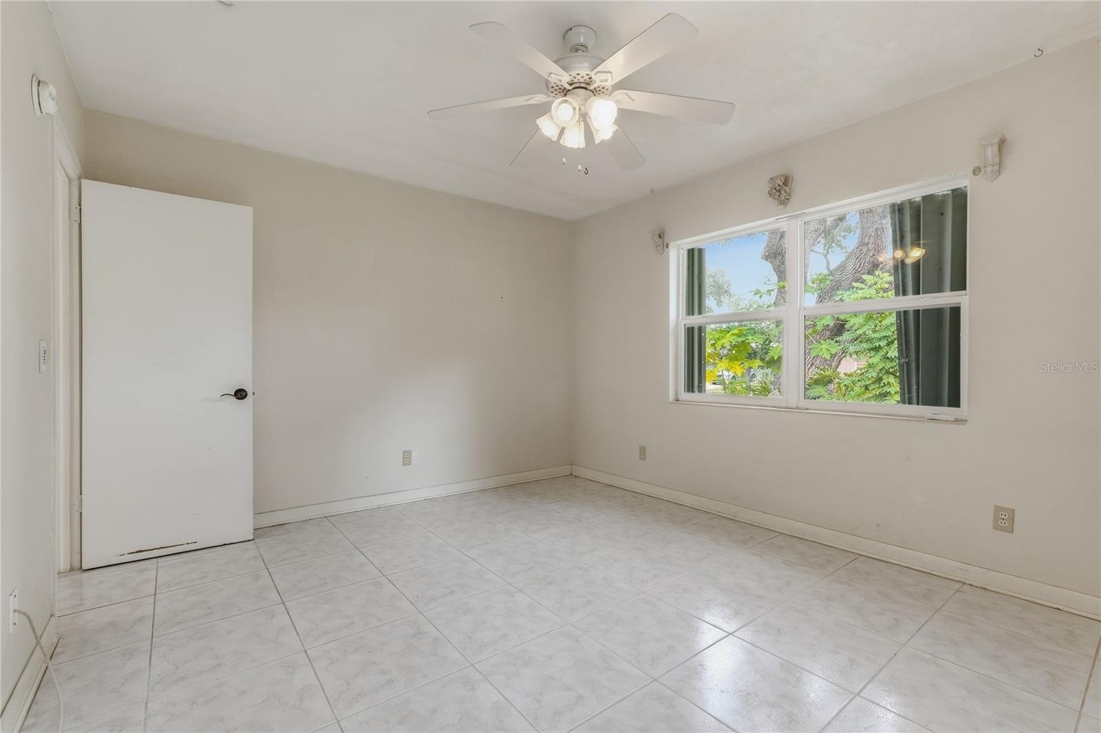 1632 San Mateo Dr Property Photo 18