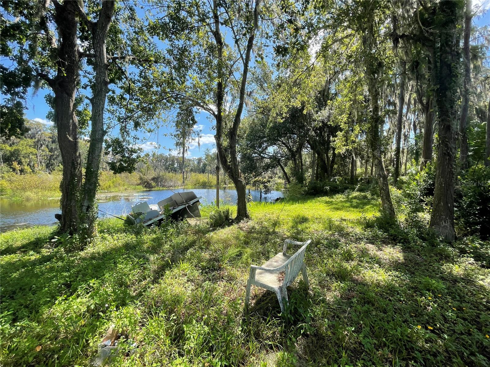 Moon Lake Circle Property Photo 3
