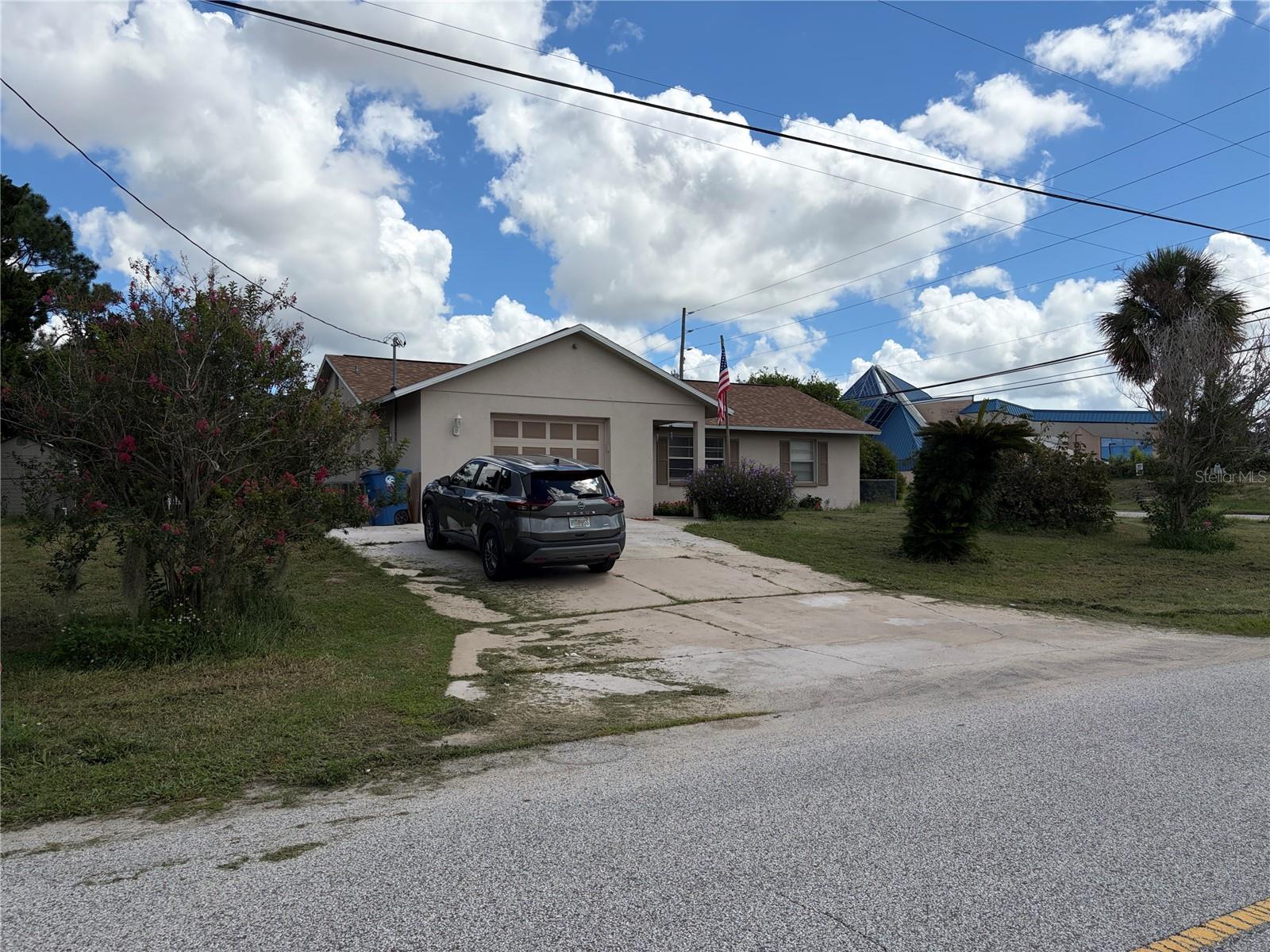 12035 Norvell Rd Property Photo 2