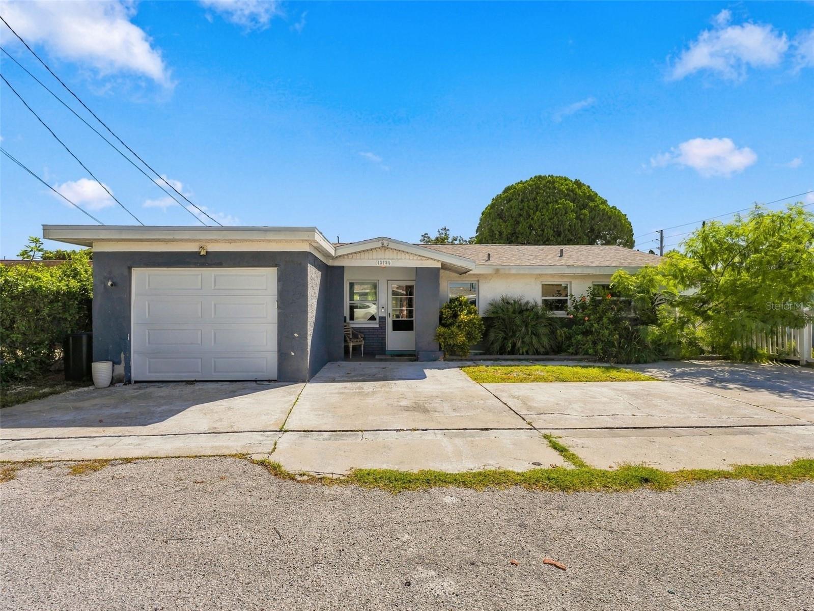 13730 Melanie Ave Property Photo 1
