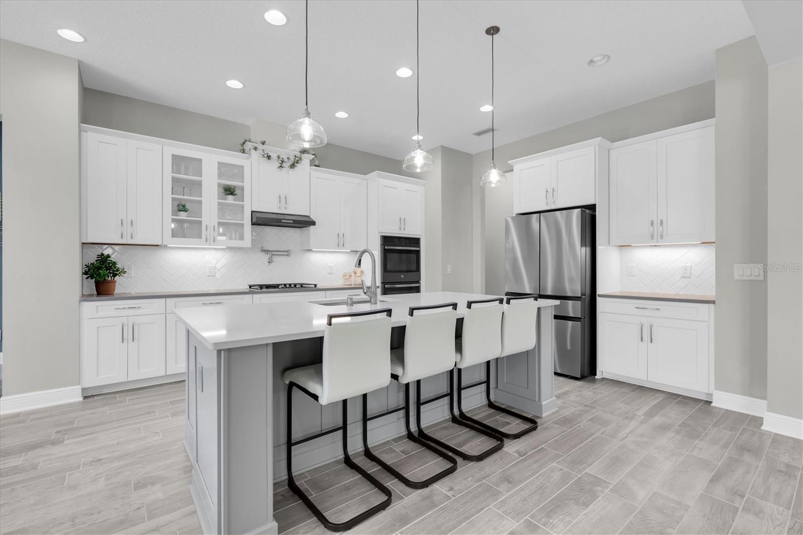 12813 Berrypick Trl Property Photo 4
