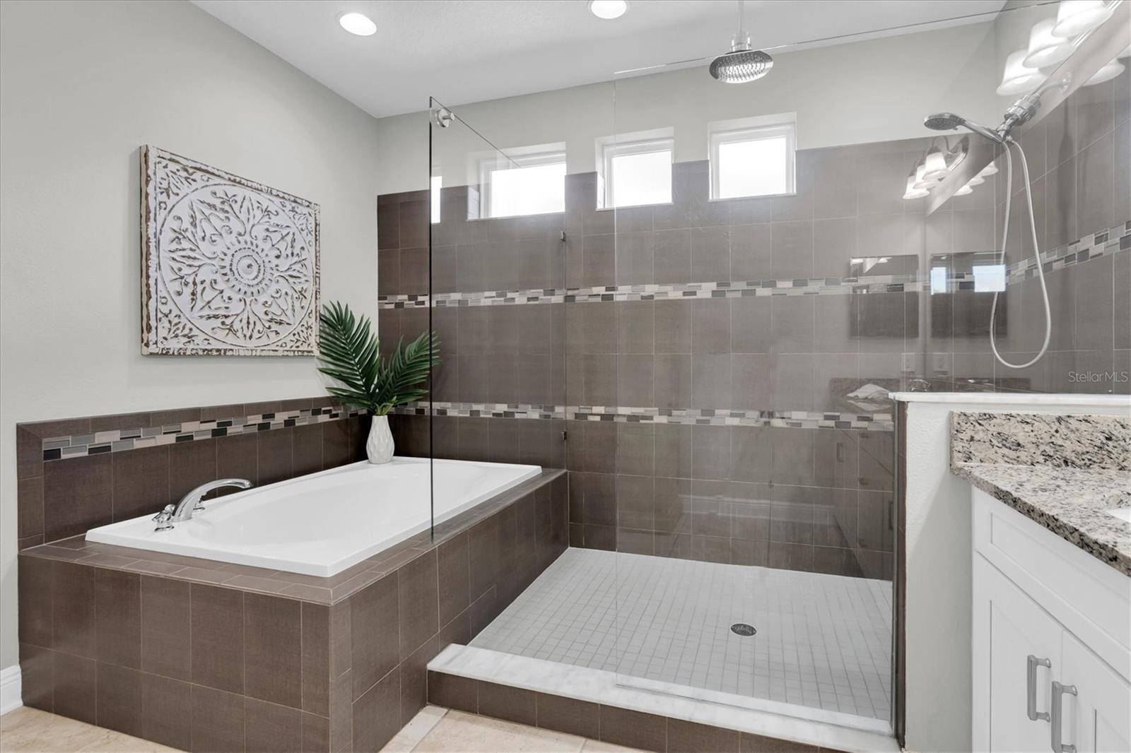 12813 Berrypick Trl Property Photo 16