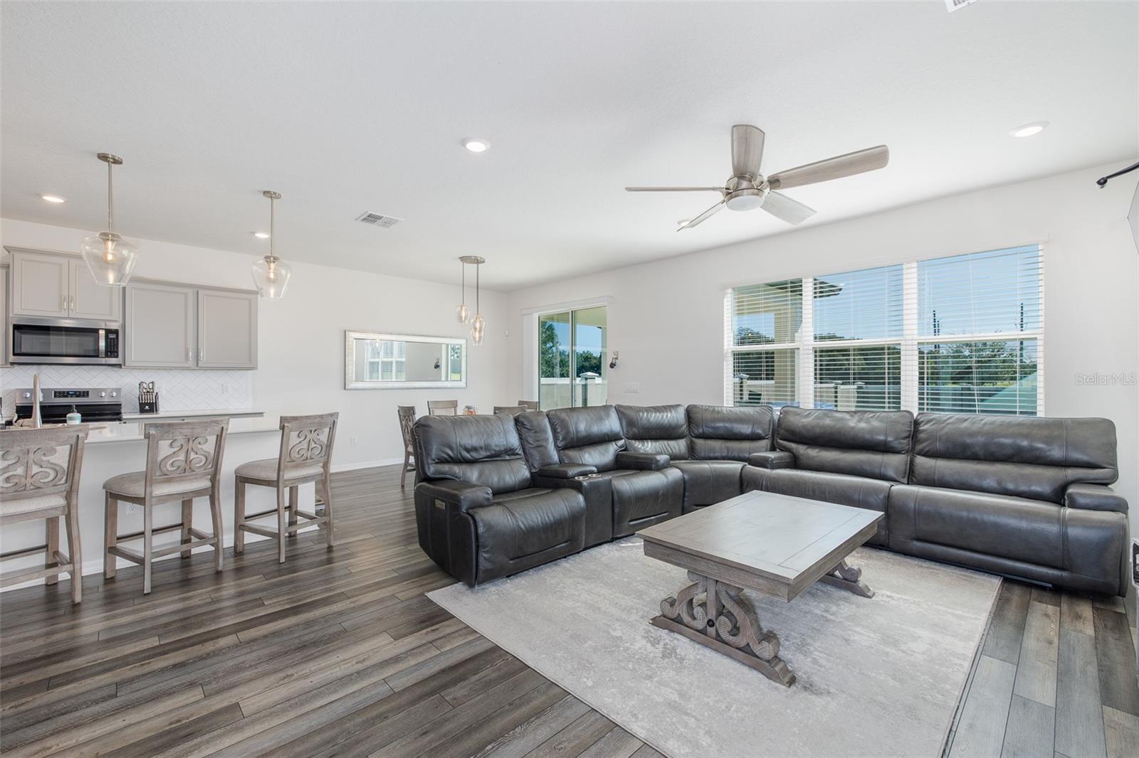 9224 Rally Spring Loop Property Photo 11
