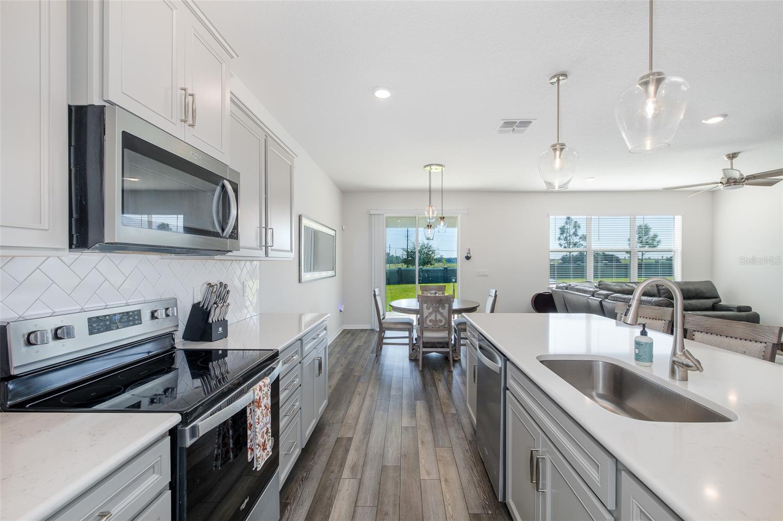 9224 Rally Spring Loop Property Photo 12