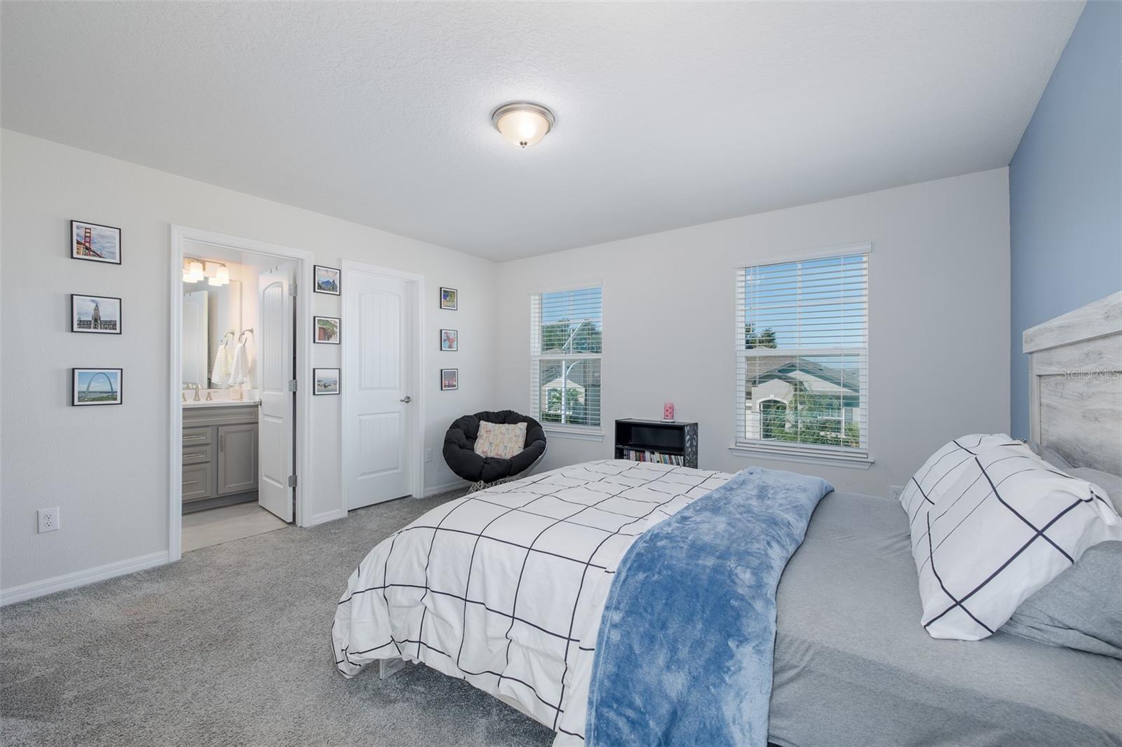 9224 Rally Spring Loop Property Photo 23