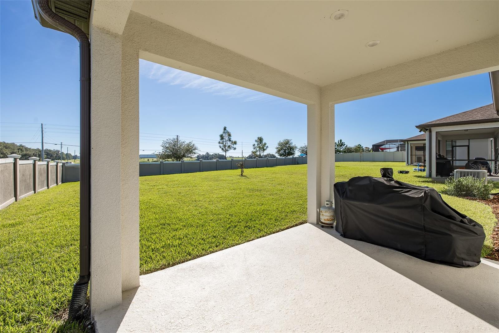 9224 Rally Spring Loop Property Photo 32
