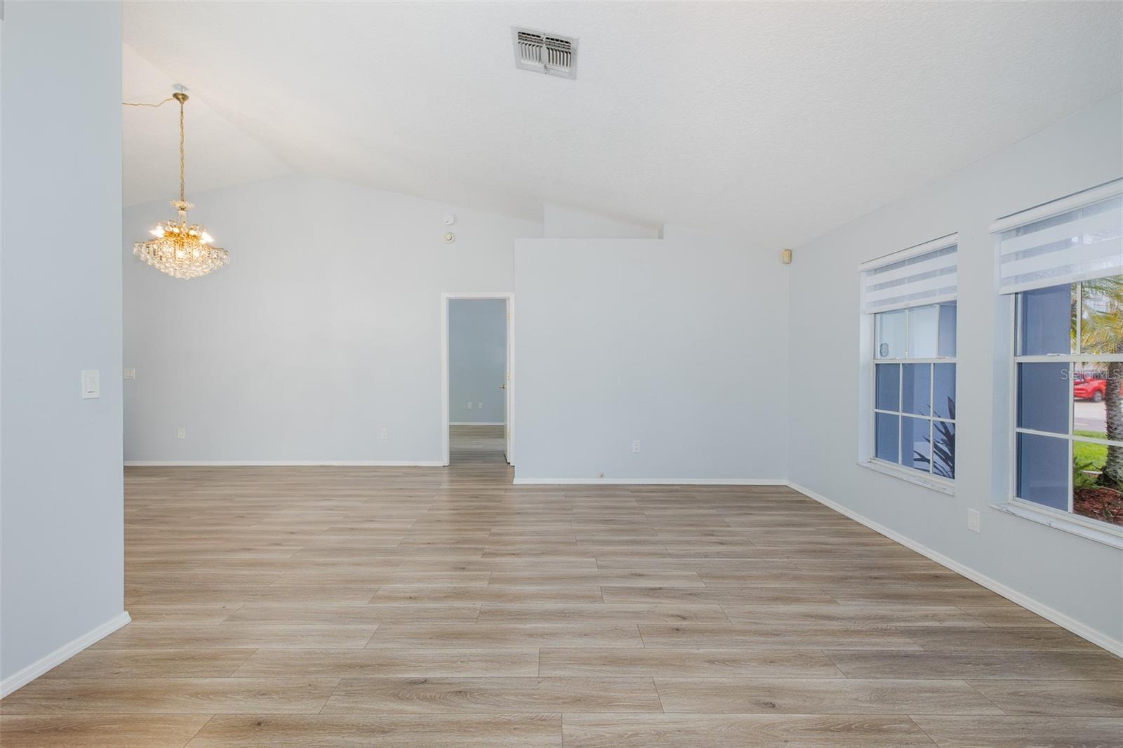 1775 Stable Trl Property Photo 13