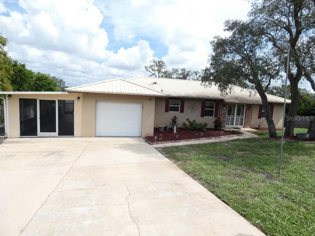 7211 TARRYTOWN DR Property Photo 1