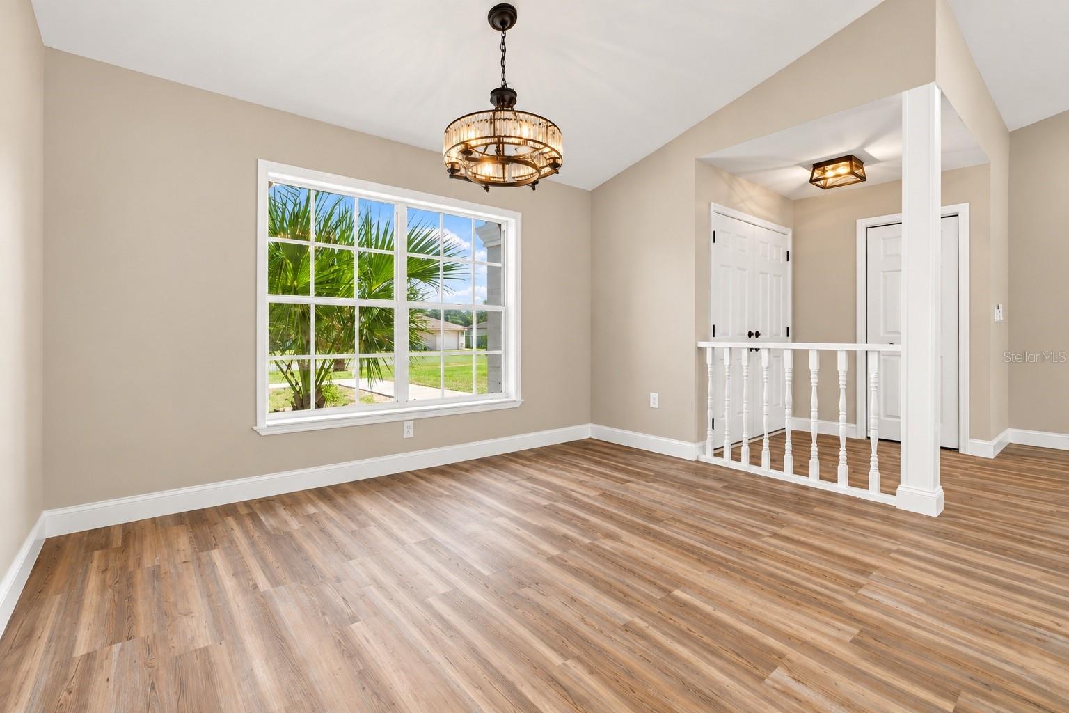 W7889769 Property Photo 10