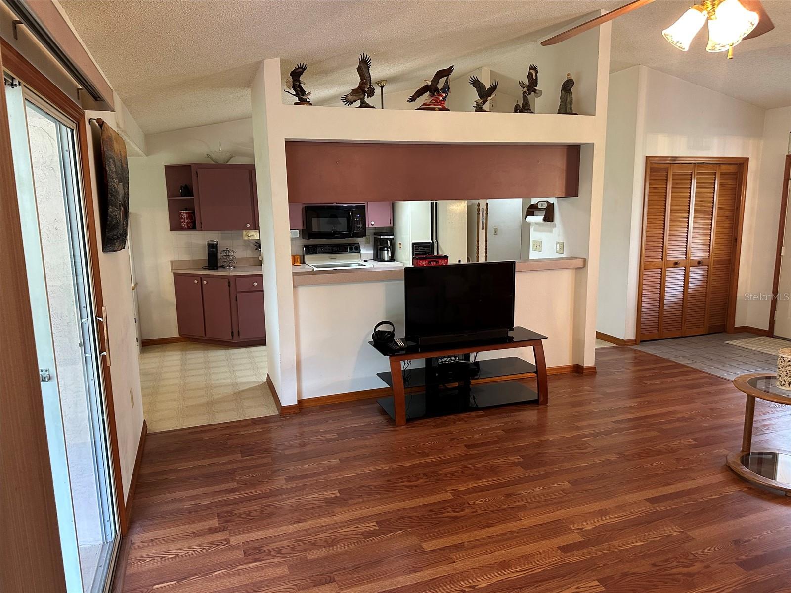 4399 Puritan Ln Property Photo 28