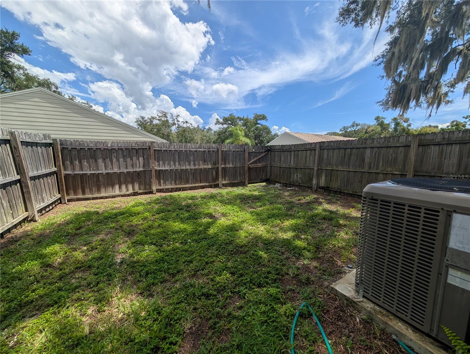 1130 Dover Ct Property Photo 17